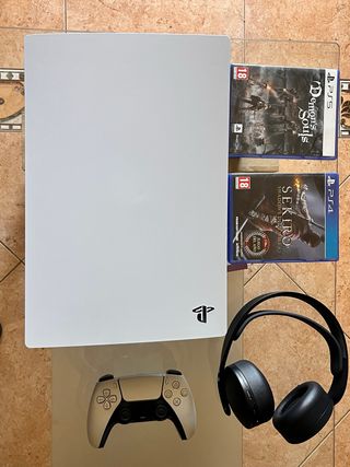 PS5 (PlayStation 5)