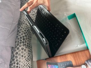 Tastiera Logitech Slim Folio iPad Air (3a generazione)