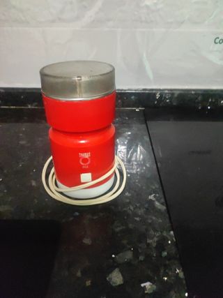 Molinillo café vintage rojo