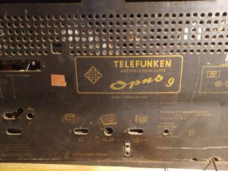 Radio Telefunken Opus 9 restaurada