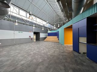 Oficina en alquiler en Tres Olivos - Valverde en Madrid