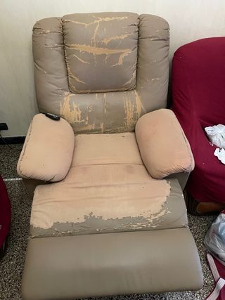 Poltrona relax beige in similpelle