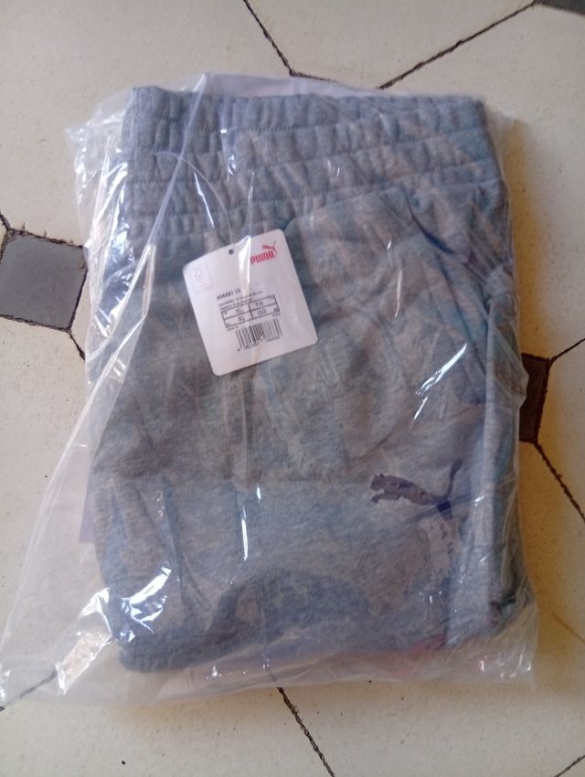 Pantalón corto Puma XXL gris