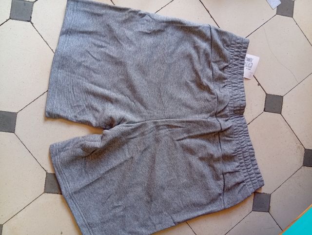 Pantalón corto Puma XXL gris