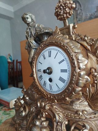  Magnífico  Reloj antiguo dorado