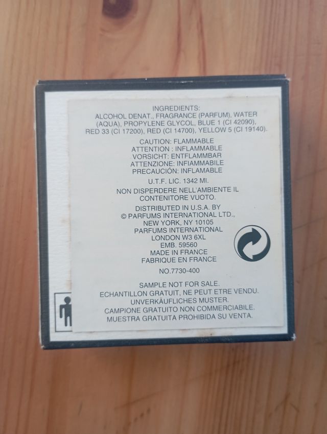 Mini profumo Valentino Vendetta 7,5ml, vintage