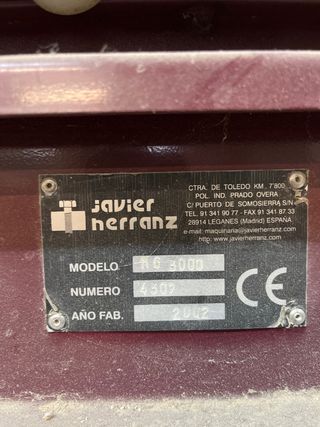 Cortador / Sierra vertical manual
URGE