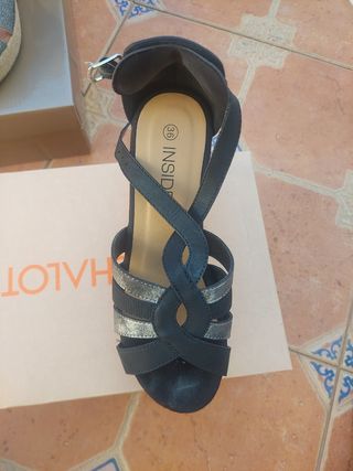 Sandalias cuña MAN KEY negras