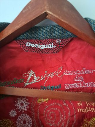 Chaqueta Desigual - Rojo y marrón