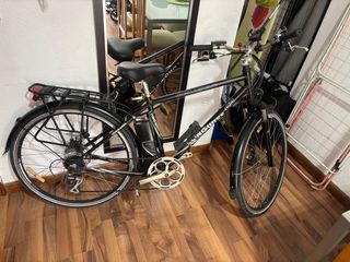 Bicicleta eléctrica Longuis negra casi nueva 