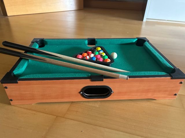 Mesa de billar miniatura