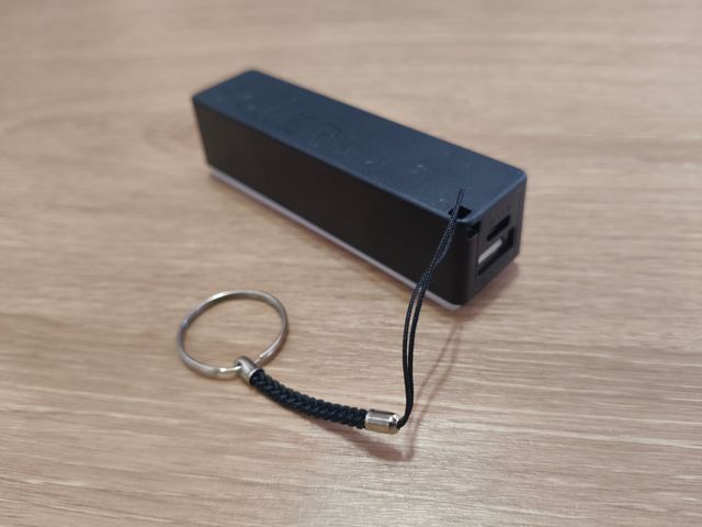 Powerbank 18650 negro.