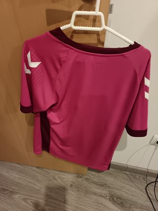 Camiseta Hummel rosa-granate