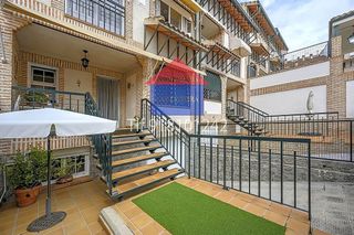 Casa adosada en venta en Zona Casco Antiguo en Navalcarnero