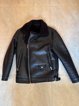 Chaqueta piel negra zara
