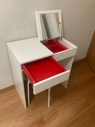 Mesita tocador Ikea BRIMNES blanca
