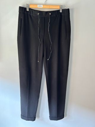 Pantalones tobillero Massimo Dutti negros