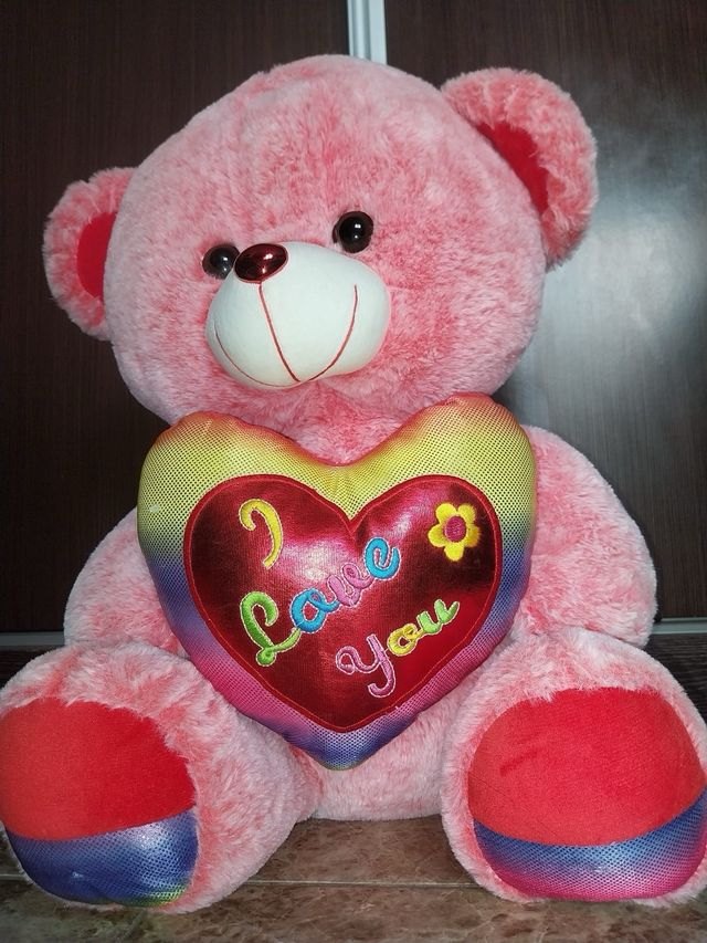 Oso peluche rosa grande
