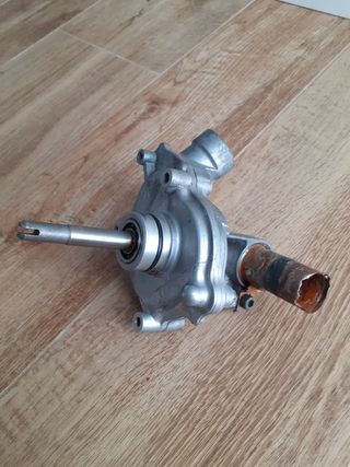 Bomba agua YZF 750 r