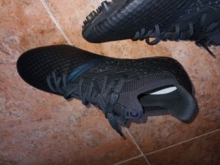 Zapatillas tacos fútbol - Negras