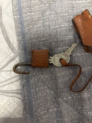 Lucchetto Hermes con chiavi