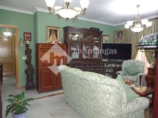 Piso en venta en Lucena