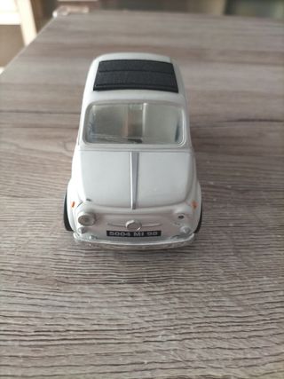Miniatura Fiat 500