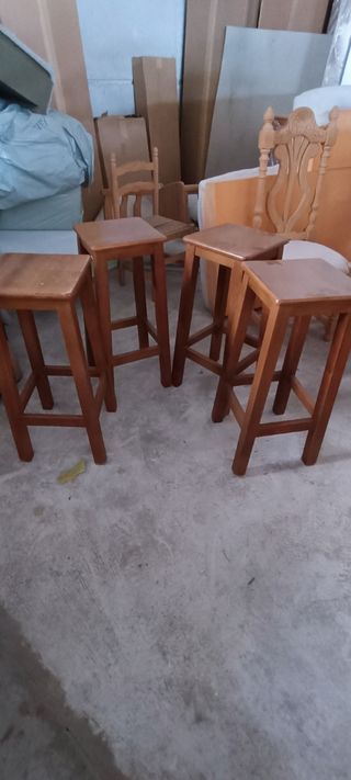 4 Taburetes madera - Nogal