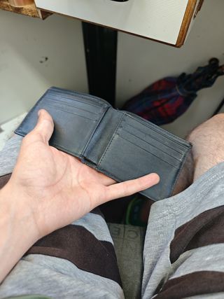 Cartera Lacoste Negra. 
