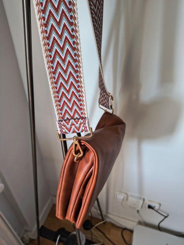 Bolso bandolera marrón