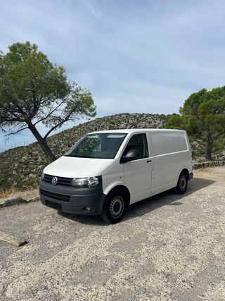 Espectacular VW T5 2013 con opcion a 6 plazas 