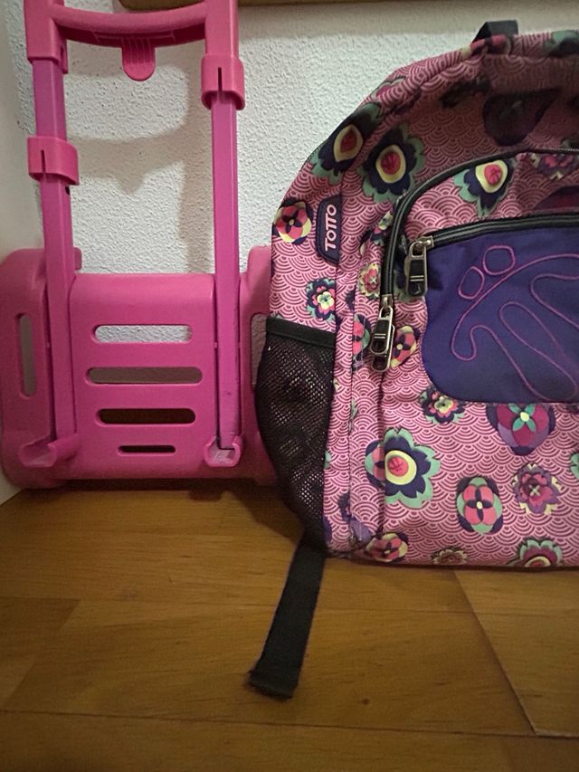 Mochila escolar Totto infantil + carrito