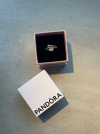 Anillo Pandora plata flecha