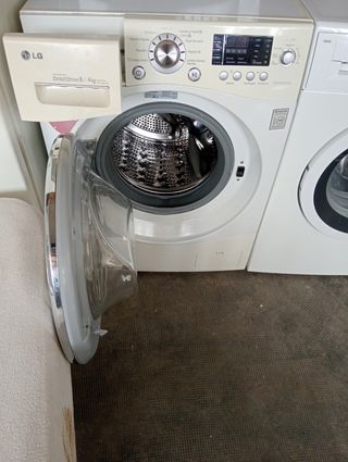Lavadora secadora LG 8/4kg