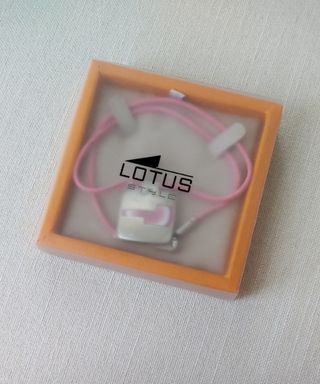 Collar Lotus