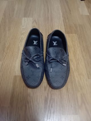 Zapatos Louis Vuitton Gris