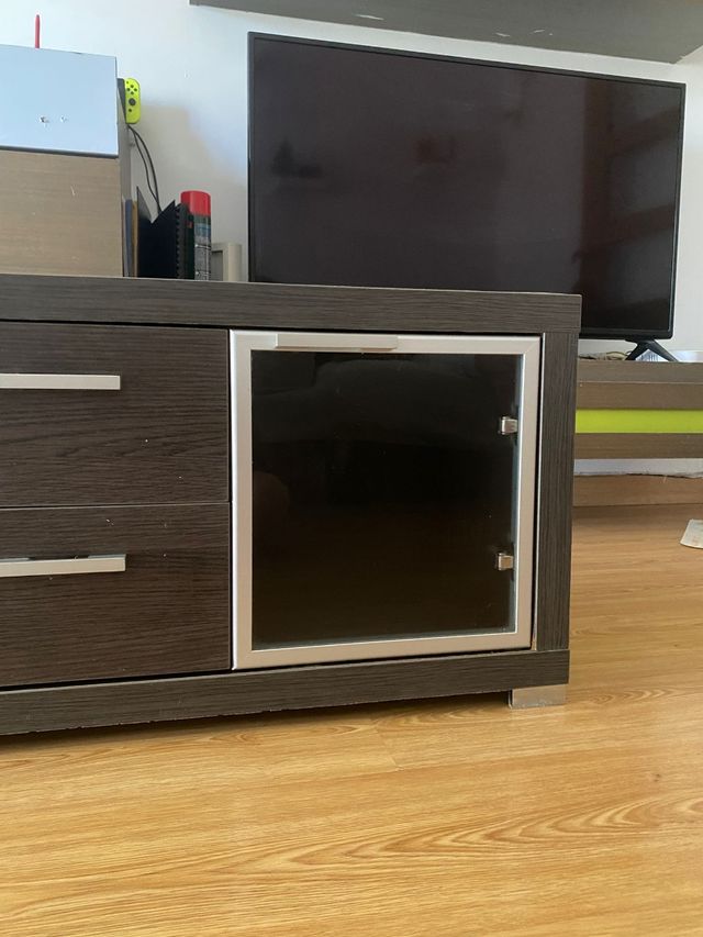 Mueble 2 puertas, 2 cajones