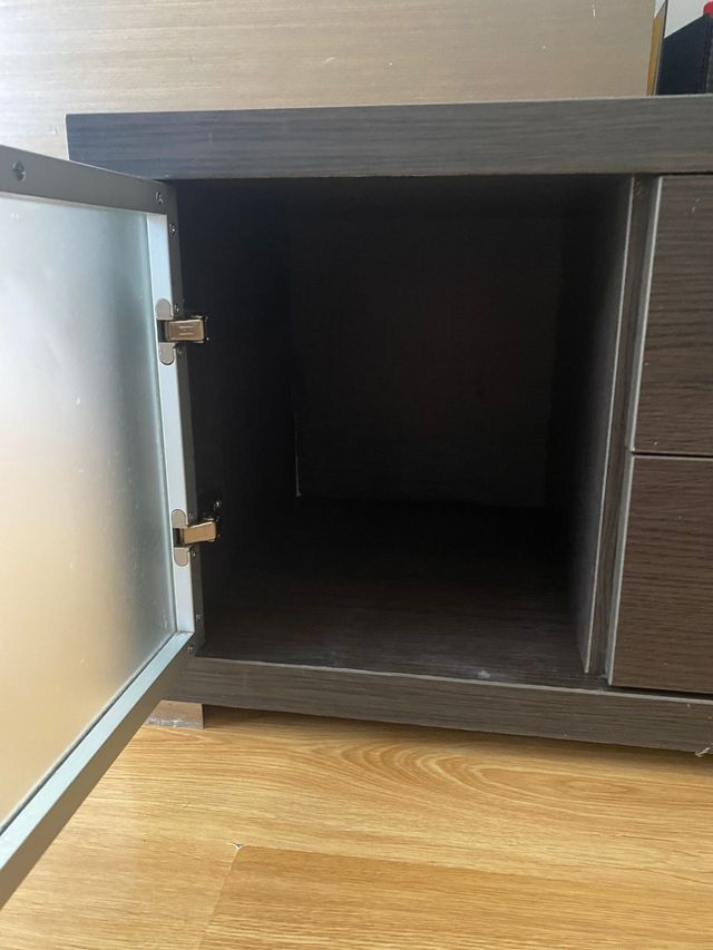 Mueble 2 puertas, 2 cajones