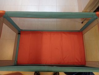 Cuna de viaje nurse con colchón plegable