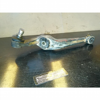 Brazo suspension inferior delantero derech