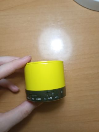 Altavoz Bluetooth Martins amarillo