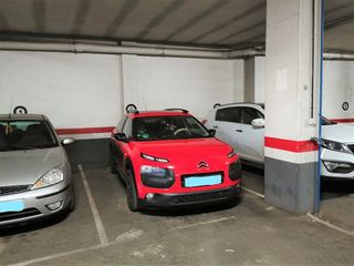 Garaje en venta en Casa de Campo en Madrid