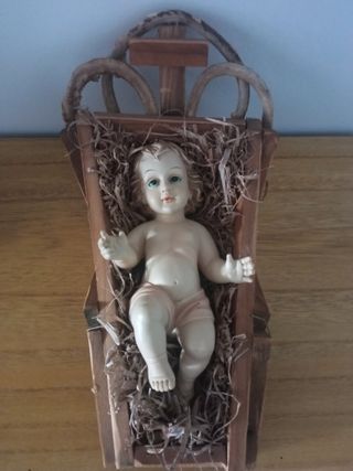 Niño Jesús pesebre madera