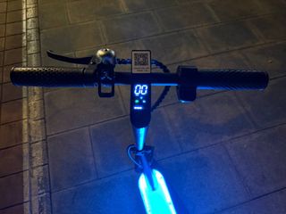 Patinete eléctrico E-Scooter hasta 30 km (Nuevo)