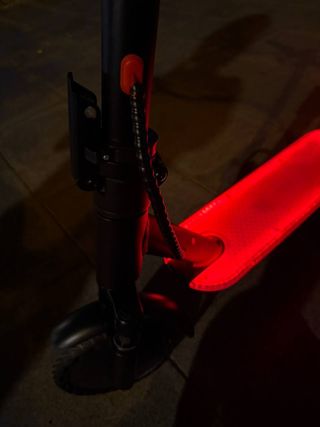 Patinete eléctrico E-Scooter hasta 30 km (Nuevo)