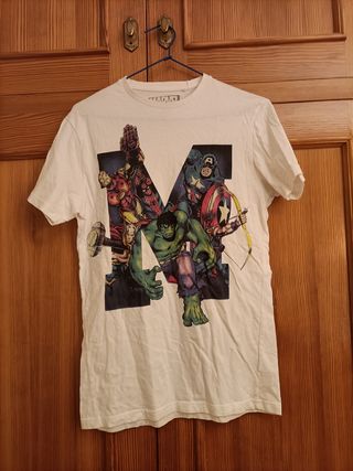 Camiseta Marvel Avengers