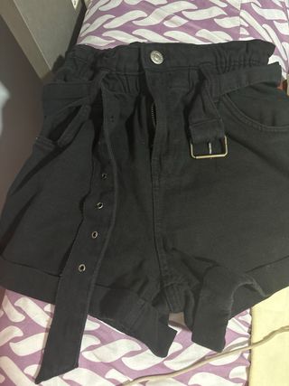 Shorts vaqueros negros cinturon