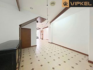 Local comercial en venta en Betanzos