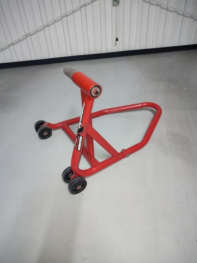 CABALLETE TRASERO PARA DUCATI