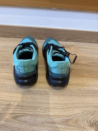 Zapatillas Salomon Trekking - Talla 38